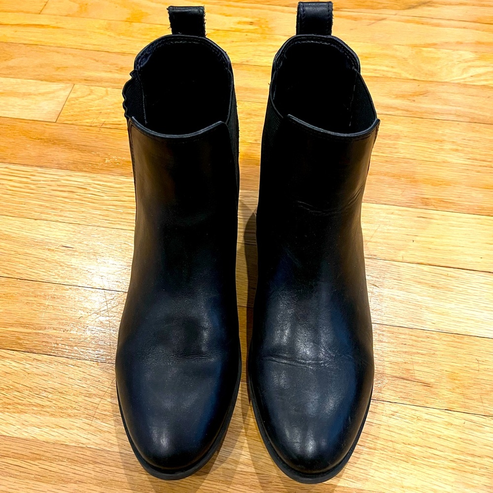 Women’s Steve Madden Dover Booties Size 7M - Black